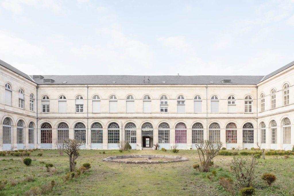 Maison de santé Porte Madeleine à Orléans – ancien Hôtel Dieu restructuré – Oglo architectes